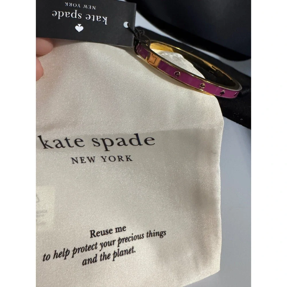 Kate Spade Spot the Spade Enamel Bangle Bracelet Candied Plum Purple Gold KJ727 - Picture 4 of 6